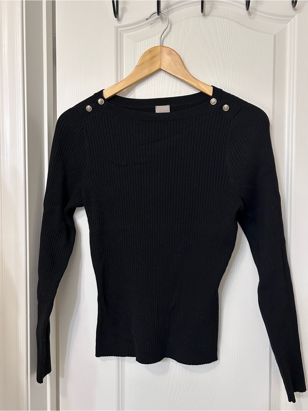 H&M Classic Black Ribbed Long-Sleeve Top with Shoulder Buttons